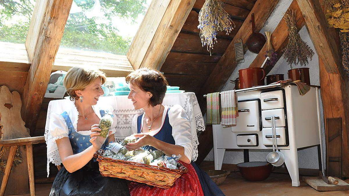 Auch Landeshauptmann-Stellvertreterin Gaby Schaunig ist ein Fan der Irschner Kräutertees