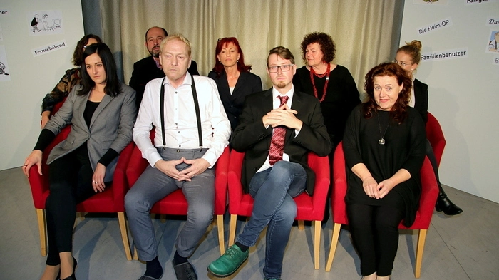 Zahlreiche Pointen bekamen die Besucher bei der Premiere des Theaterstudios Köflach präsentiert.