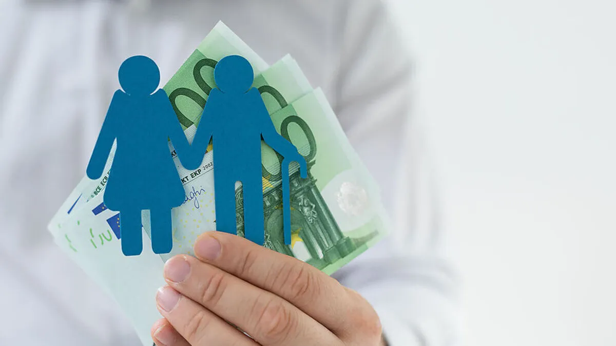 Pflegegeld gebührt, wenn jemand für Tätigkeiten des täglichen Lebens Hilfe benötigt. 