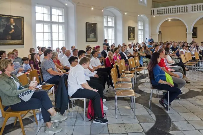 Unterschiedliche Gruppierungen standen auf der Bühne und begeisterten das Publikum.