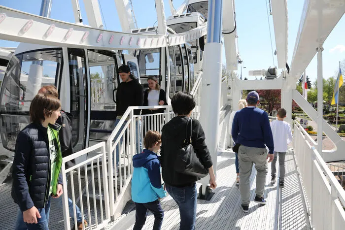 Es fährt täglich von 9 bis maximal 22 Uhr. In Klagenfurt steht es bis zur ersten Oktober-Woche, danach soll es nach Villach weiterziehen.