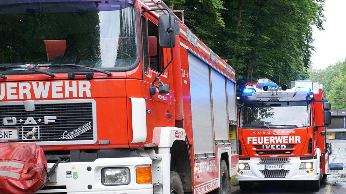 Die Feuerwehr musste mit vier Autos ausrücken (Sujetbild)