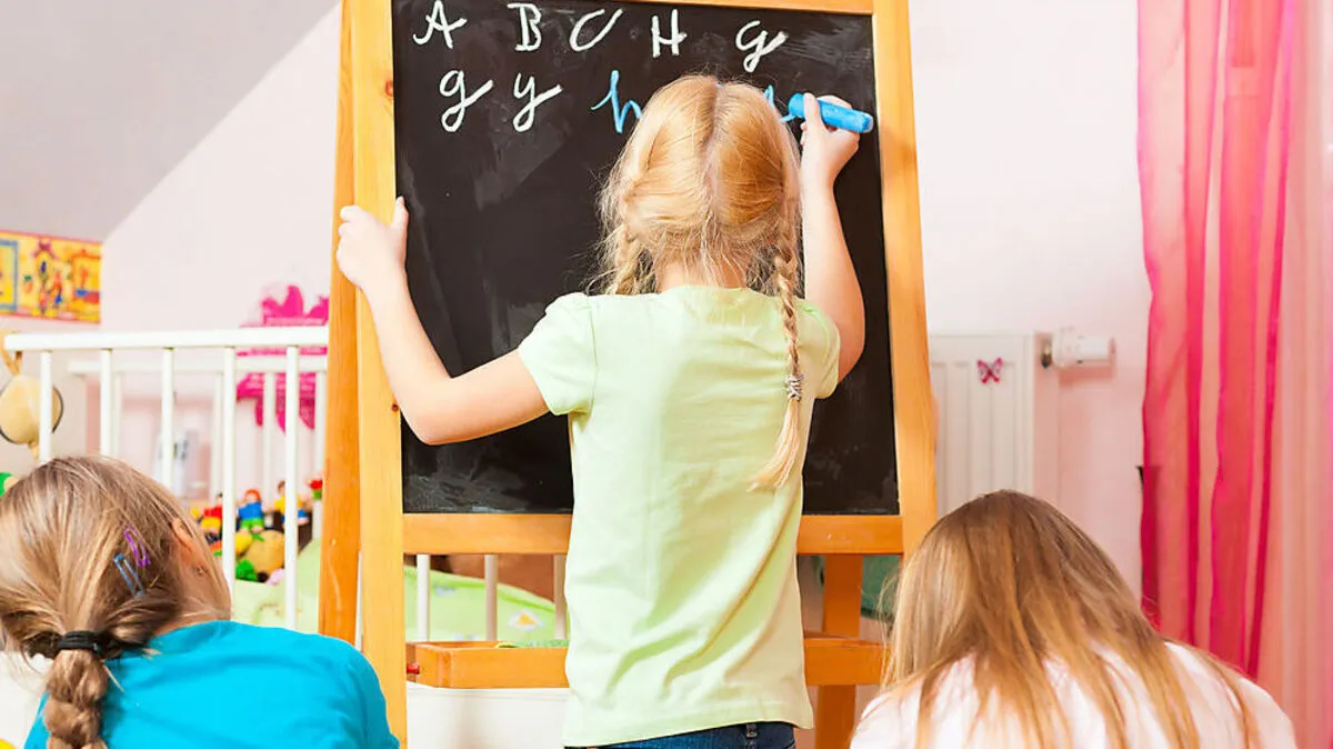 In mehreren Bezirken werden illegale Privatschulen vermutet