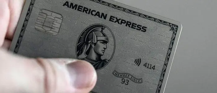 Mit dem Jobabbau will American Express die steigenden Kosten im Griff halten