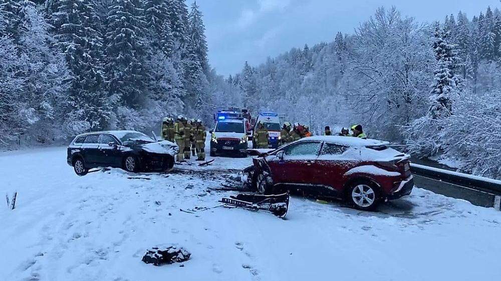 Schwerer Unfall in Tirol mit steirischer Beteiligung
