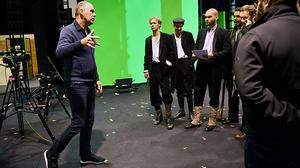 Regisseur Matthias Hartmann bei den Probearbeiten zu Schillers 'Die Räuber' in Salzburg.