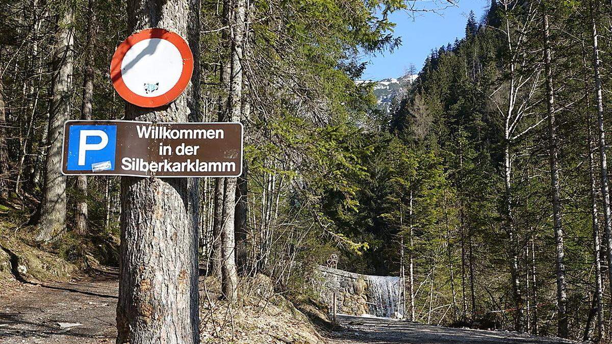 Willkommen in der Silberkarklamm, wo das Thema Parken schwierig sein kann 