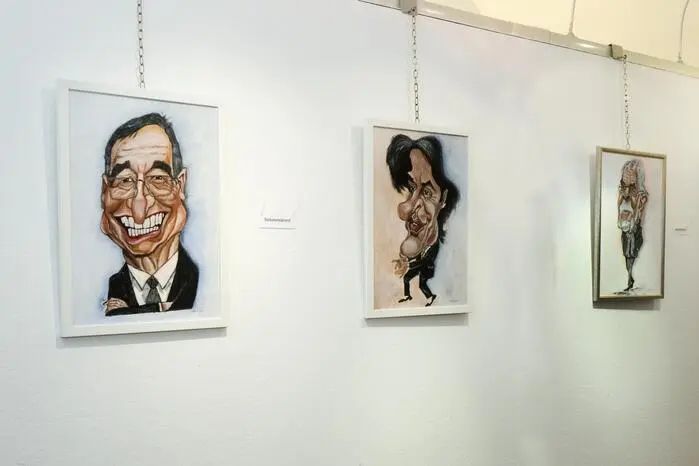 Ihr Schaffen reicht von abstrakten Bildern über Porträts, Akte und Karikaturen bis zu Landschaftsdarstellungen. 