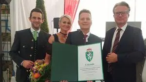 Feierliche Übergabe: In Hartberg war Landeshauptmann Christopher Drexler zu Besuch