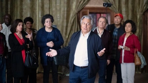 Grantelt schon zum dritten Mal über die heimischen Kinoleinwände: Christian Clavier als Familienpatriarch Claude.  