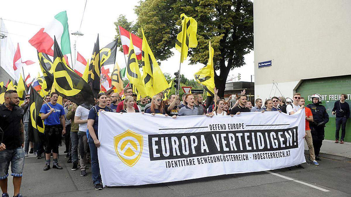 Demo der Identitären im Sommer 2016: Jetzt wird gegen viele Aktivisten nach dem Verbotsgesetz ermittelt