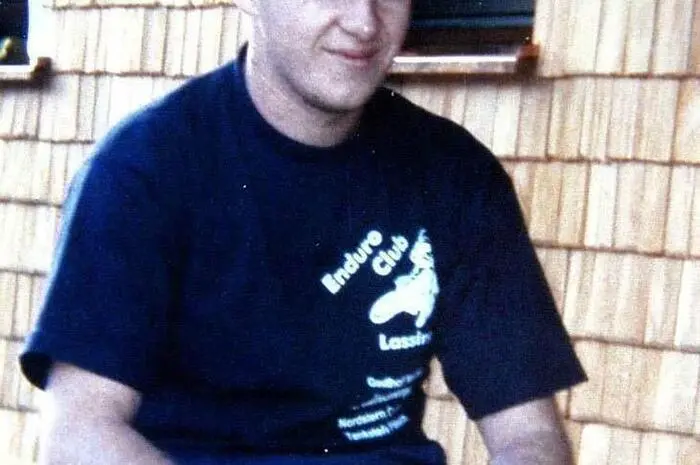 17. Juli 1998: Der damals 24-Jährige Georg Hainzl wird in der Jausenkammer in zirka 60 Metern Tiefe eingeschlossen.  