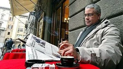 Wirtevertreter fragen: Wer ist für Lärm verantwortlich, wenn alle draußen rauchen?