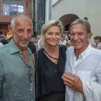 Hans und Anne Marie Schullin durften zur Präsentation ihrer neuen Schmuckkollektion „Together“ auch Tennis-Legende Thomas Muster (links) begrüßen.
