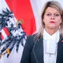Verteidigungsministerin Tanner