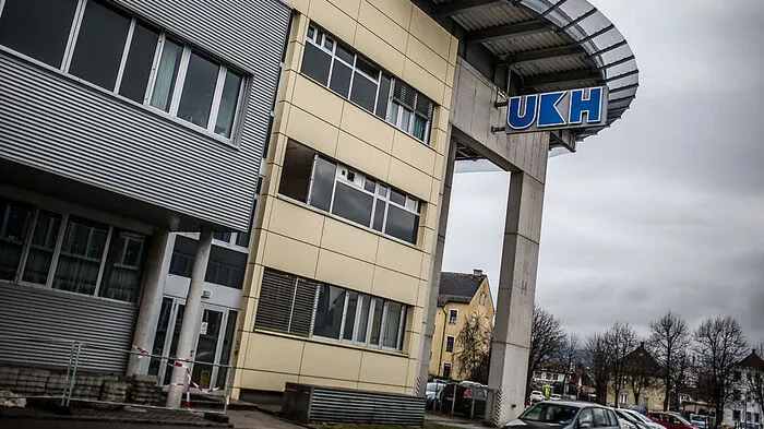 Die Radfahrerin wurde ins UKH Klagenfurt gebracht