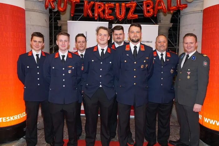 Vertreter anderer Blaulichtorganisationen feierten ebenfalls mit.