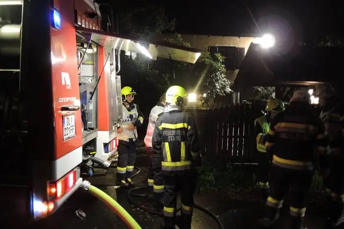 Verletzt wurde bei dem Feuer niemand.