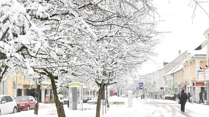 Andrea Schober lichtete den verschneiten Deutschlandsberger Hauptplatz ab
