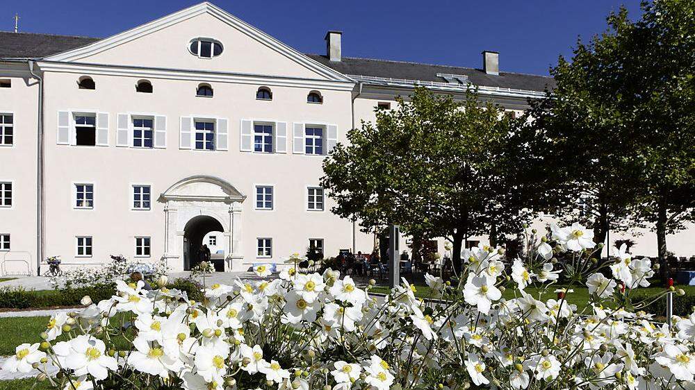 Das ehrwürdige Stift Ossiach ist die Heimat der Musikakademie
