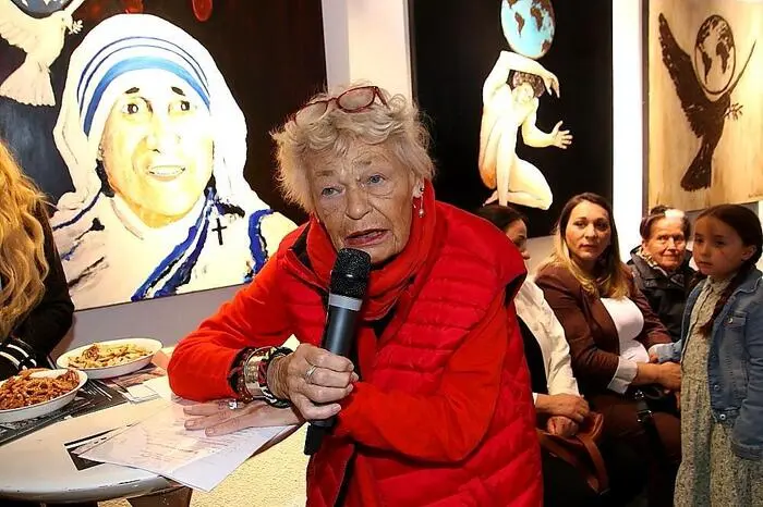 Bei der Vernissage begrüßte Voitsbergs Vizebürgermeister Kurt Christof die zahlreichen Gäste, zum Künstler und seinem Werk sprach die Künstlerin Ingeborg Pock (Foto).