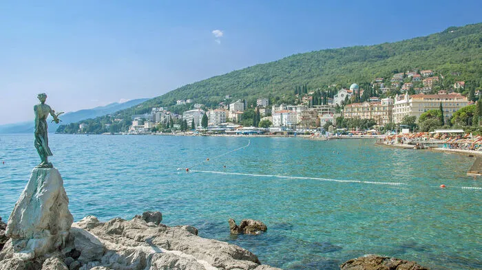 Kroatien, im Bild Opatija, ist sehr beliebt bei den Österreichern
