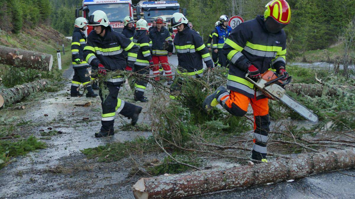 Der Katastrophenhilfsdienst der Feuerwehr im Einsatz 