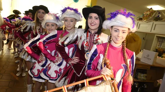 Auch die Prinzengarde marschierte ein.