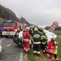 Das Rote Kreuz, die Feuerwehren Wörschach und Liezen-Stadt und die Polizei standen auf der B 320 im Einsatz