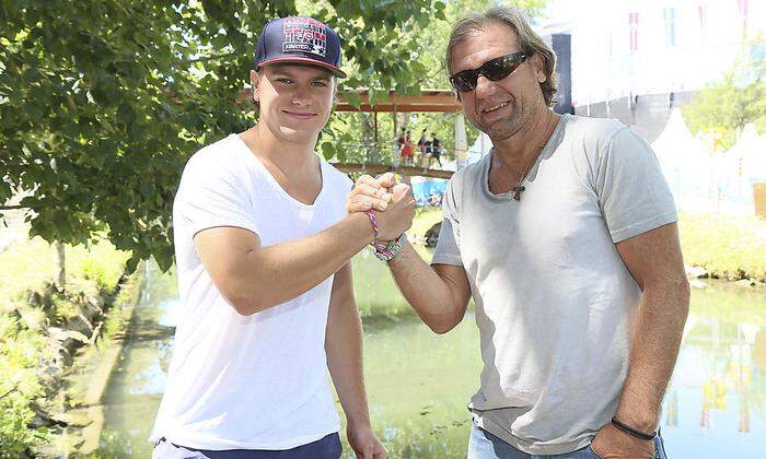 Tommy Cijan mit Sohn Alexander, der heuer bei den Vienna Capitals spielt