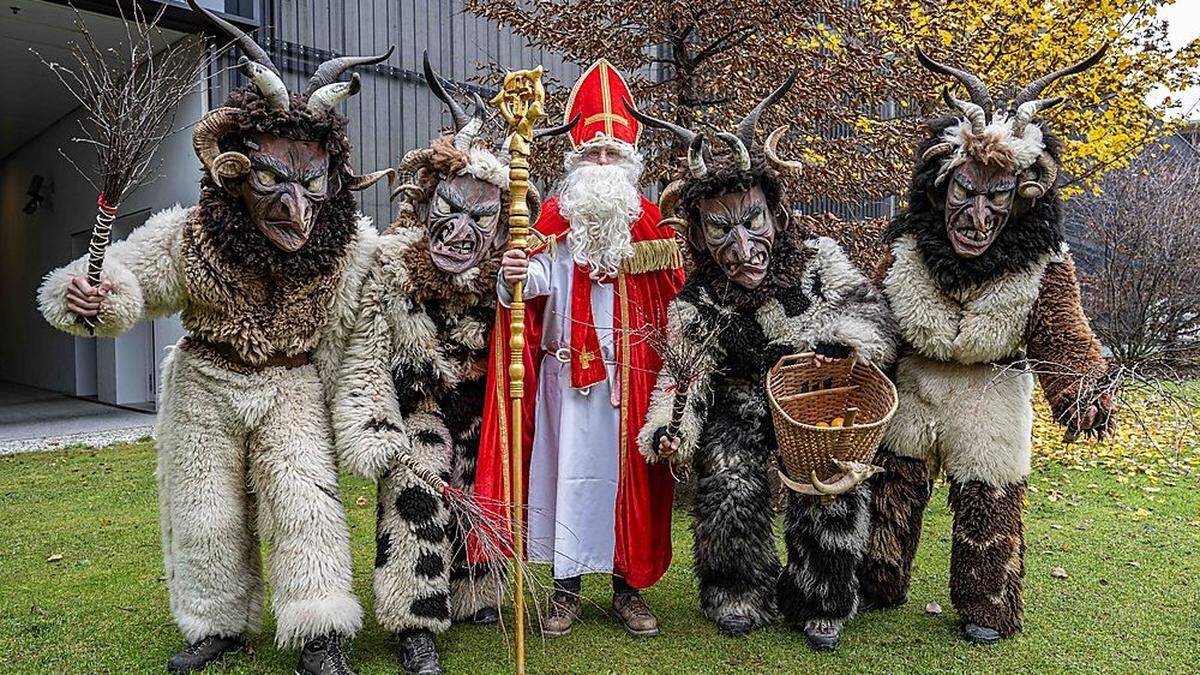 Die Liebochtaler Teifl’n haben 2016 einen Verein gegründet, seit 2017 sind sie in der Kombi Nikolaus und Krampus unterwegs