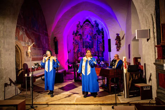 In der Taborkirche konnte man einem Gospelkonzert mit Shelia Michelle lauschen.