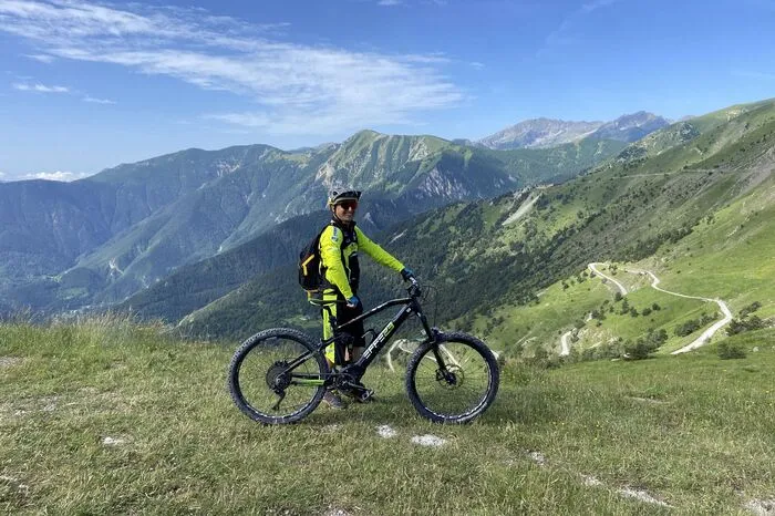 Francesco ist mein Guide: Er weicht nicht von meiner Seite und prüft, ob ich mithalten kann mit dem Tempo.