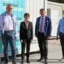 Christian Scheider, Max Habenicht, Doris Hattenberger und Christian Gypser bei der Eröffnung des neuen Testcontainers