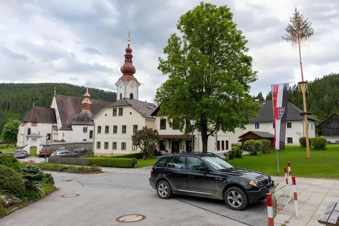 Klicken Sie sich durch für weitere Bilder