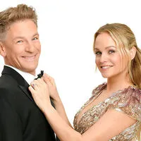 Mirjam Weichselbraun richtet Andi Knoll das Mascherl: Alfons Haider ist nicht mehr im ORF-Team für den Ball