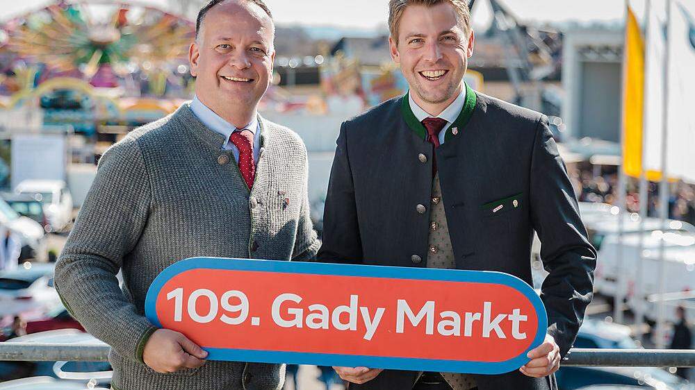 Philipp Gady (r.) und Eugen Roth laden am Wochenende zum &quot;coronakonformen&quot; Gady-Markt ein