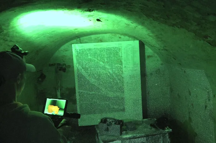 Da Gemäuer mit langer Historie prädestiniert für solche Untersuchungen sind, war das Team auch schon in der Klosterruine Arnoldstein oder auf Burg Landskron im Einsatz. Und man hat auch dort so manch Unerklärliches erlebt