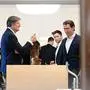 Bundeskanzler Sebastian Kurz (ÖVP) mit Neos-Abgeordnetem Brandstätter vor seiner Aussage im Ibiza-U-Ausschuss.