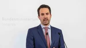 Bildungsminister Christoph Wiederkehr (Neos)