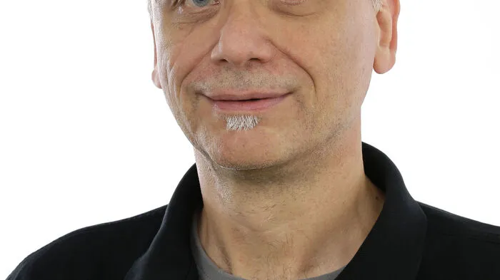 1. Innere Stadt: Alfred Strutzenberger (KPÖ) übernimmt das Ruder in der Inneren Stadt. Der Mietrechtsexperte ist Büroleiter Elke Kahrs. Eines seiner Anliegen: weniger Events, mehr Wohnqualität für Anrainer.