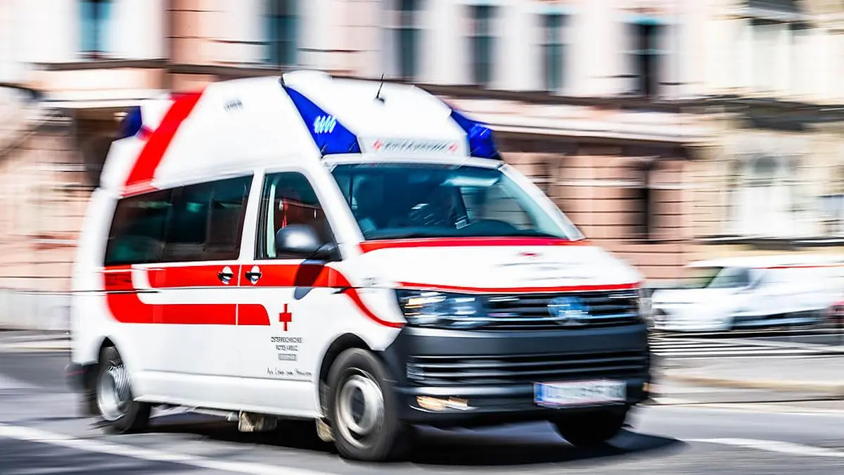 Der Weststeirer war für das MR an seinem Wohnort 150 Kilometer im Rettungsauto unterwegs