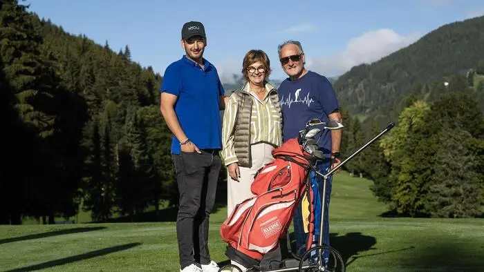Ein besonders erfreuliches Ergebnis der Kirchheimerhof Golfwoche ist die große
Spendenbereitschaft der Teilnehmerinnen und Teilnehmer