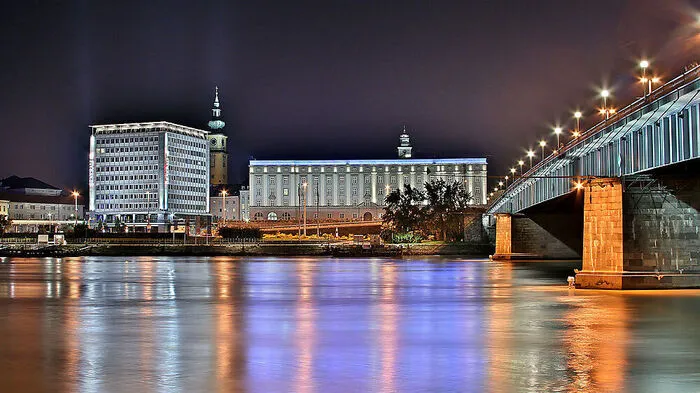 Linz bei Nacht