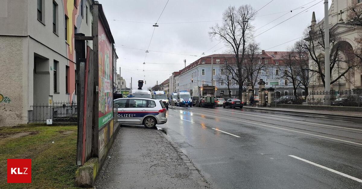 Unfall-mit-verletzter-Person-Stra-enbahn-Linie-5-steht-still