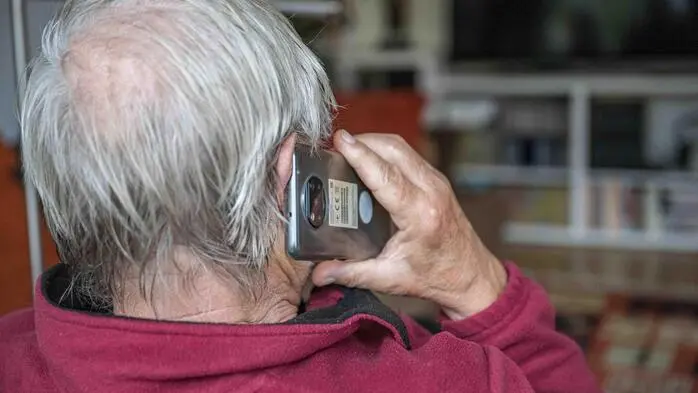 Kommuniziert wurde zwischen Betrügern und Opfer ausschließlich über WhatsApp-Telefonie