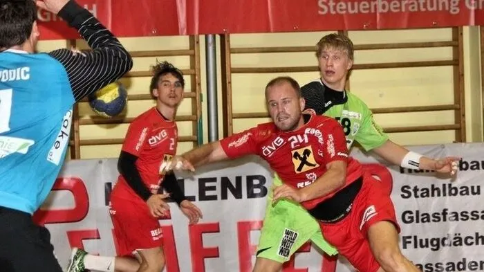 In der Sporthalle Bärnbach geht das Benefizspiel über die Bühne
