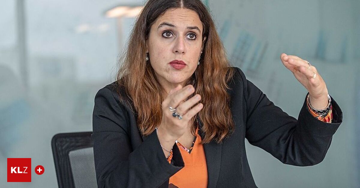 Zwei Herzen Schlagen Ach In Meiner Brust