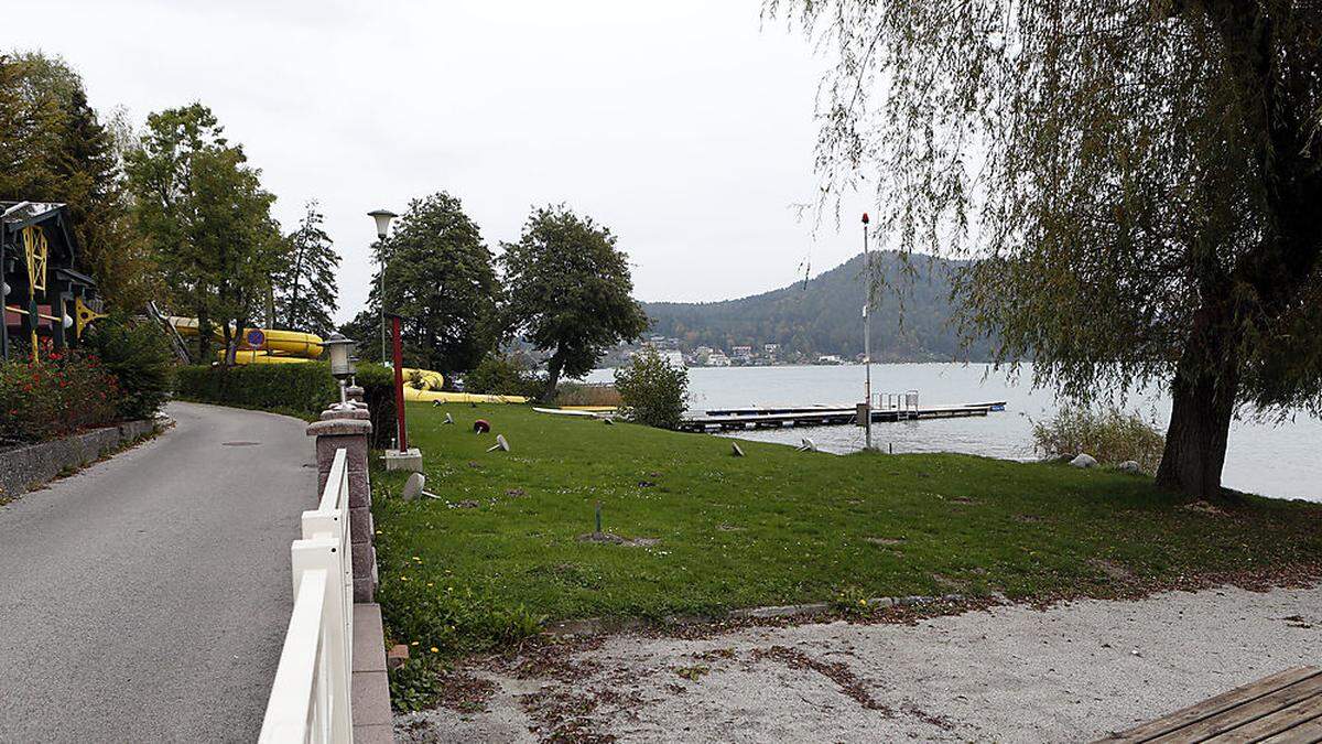 Diese Straße, die das Strandbad quert, ist Anlass für Diskussionen