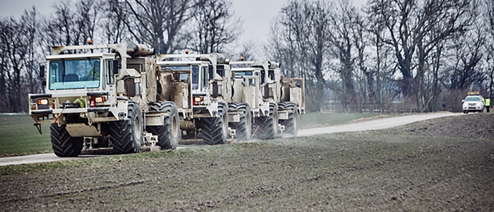 So schauen die Spezialtrucks aus, die das heiße Wasser in bis zu 3,5 Kilometer Tiefe suchen